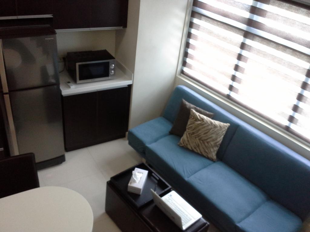 Ferienwohnung Eton Parkview Makati City Exterior foto