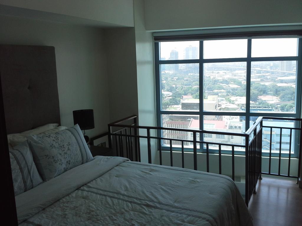 Ferienwohnung Eton Parkview Makati City Exterior foto