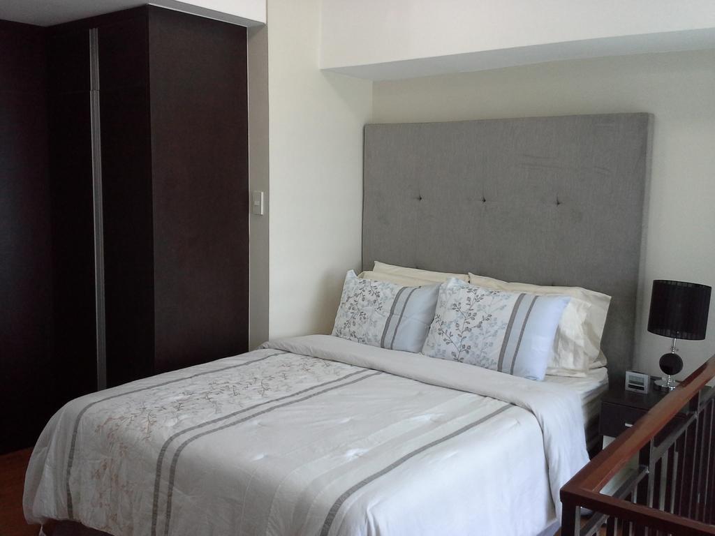 Ferienwohnung Eton Parkview Makati City Exterior foto