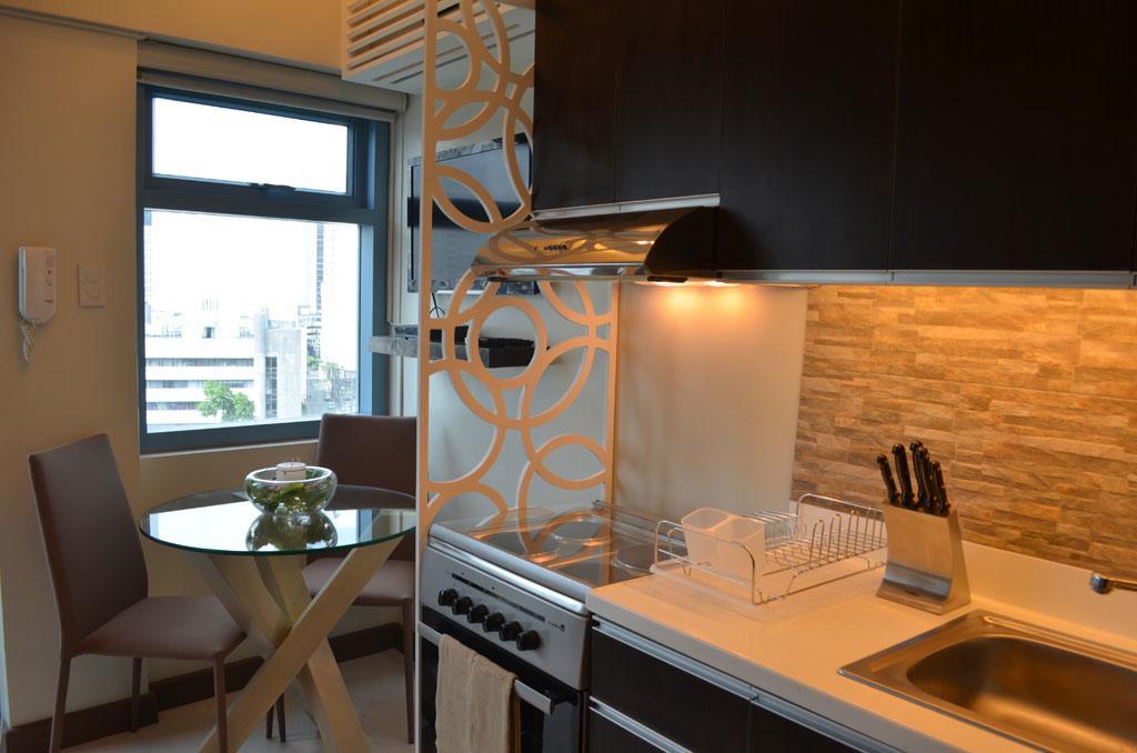 Ferienwohnung Eton Parkview Makati City Exterior foto