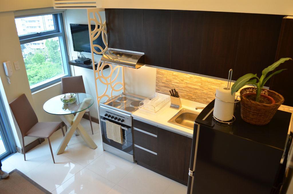 Ferienwohnung Eton Parkview Makati City Exterior foto