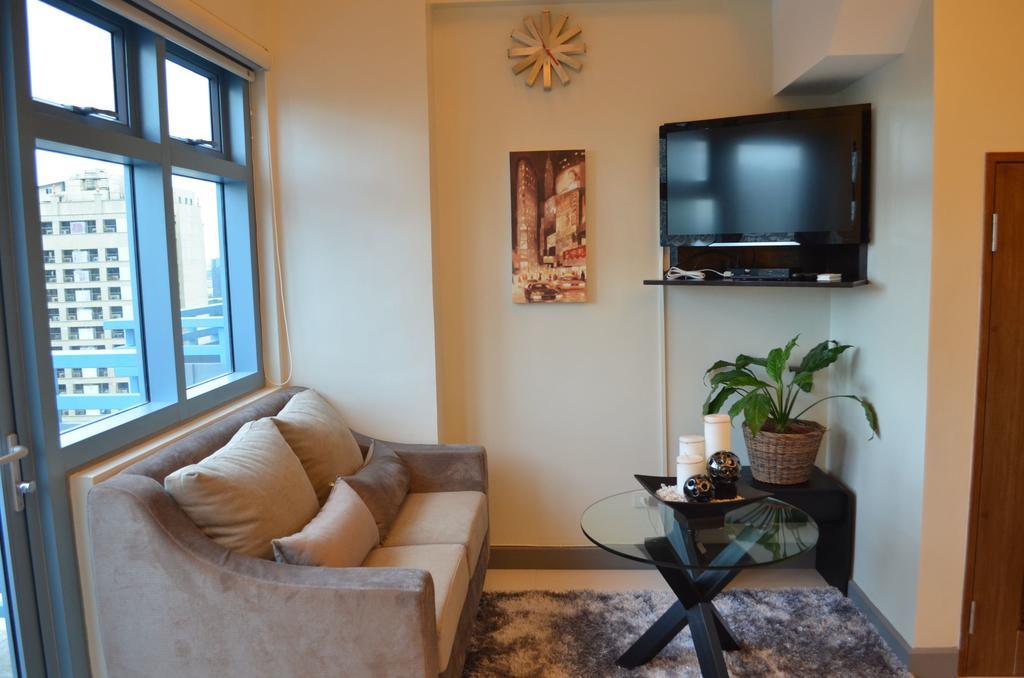 Ferienwohnung Eton Parkview Makati City Exterior foto